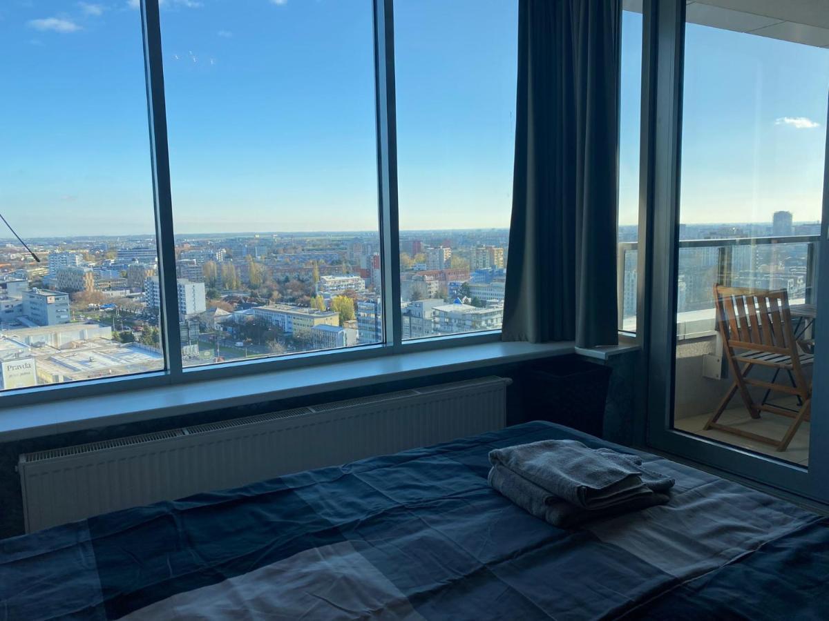 Fantastic View From The 20Th Floor Apartment Bratislava Exterior photo